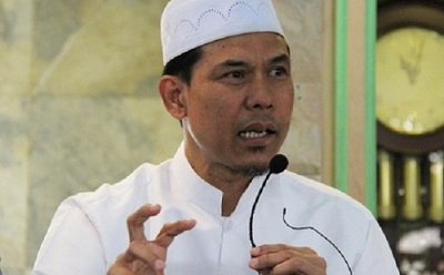 munarman_fpi.jpg