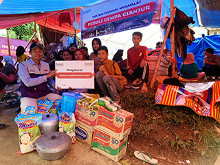 Bank Muamalat dan BMM Salurkan Bantuan untuk Penyintas Gempa Cianjur