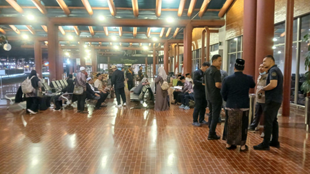 Penelantaran Jamaah Umroh Terulang oleh Travel Diduga tak Berizin