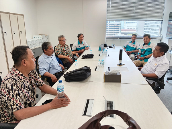 FSP FARKES R - KSPI Bahas Situasi Ketenagakerjaan Terkini Bersama Penasihat Khusus Presiden