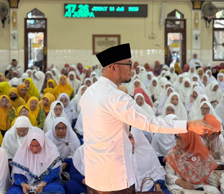 Kemenhaj Tindak Tegas Travel Nakal