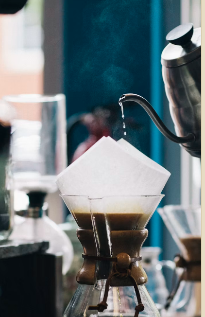  Menggabungkan Kopi dan Arsitektur, Tanatap Coffee Jadi Magnet Baru Gen Z dan Pemburu Estetika